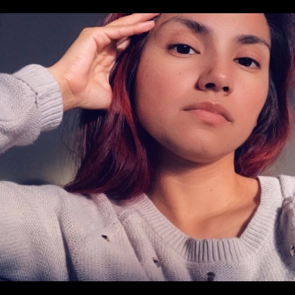 Meet your Posher, Jessica - Picture 1 of 1